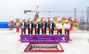 Hưng Thịnh Cất Nóc Dự Án Moonlight Residences Ngày 22/3/2018